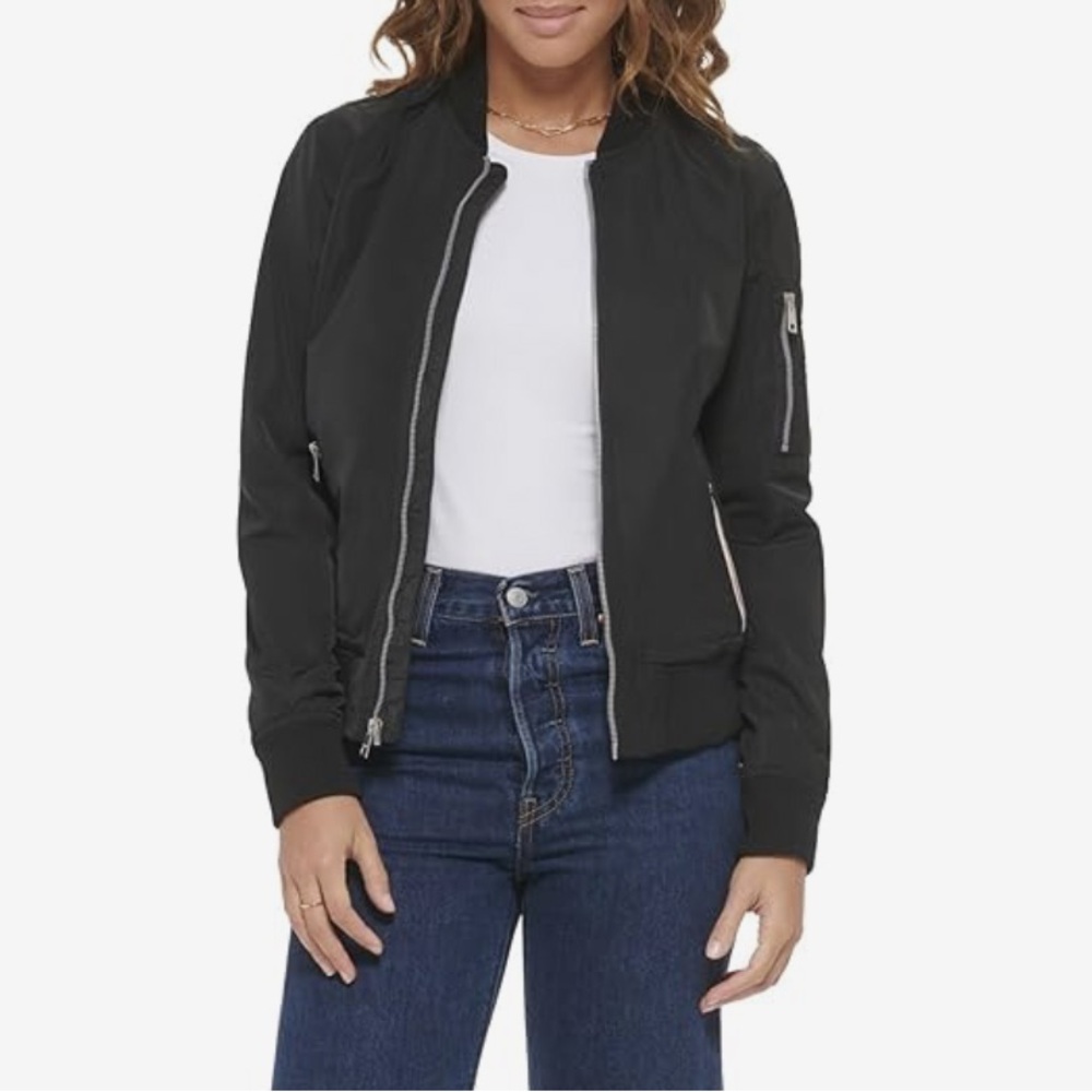 NWT Levi's Women's Melanie Newport Bomber Jacket (Black, XS)